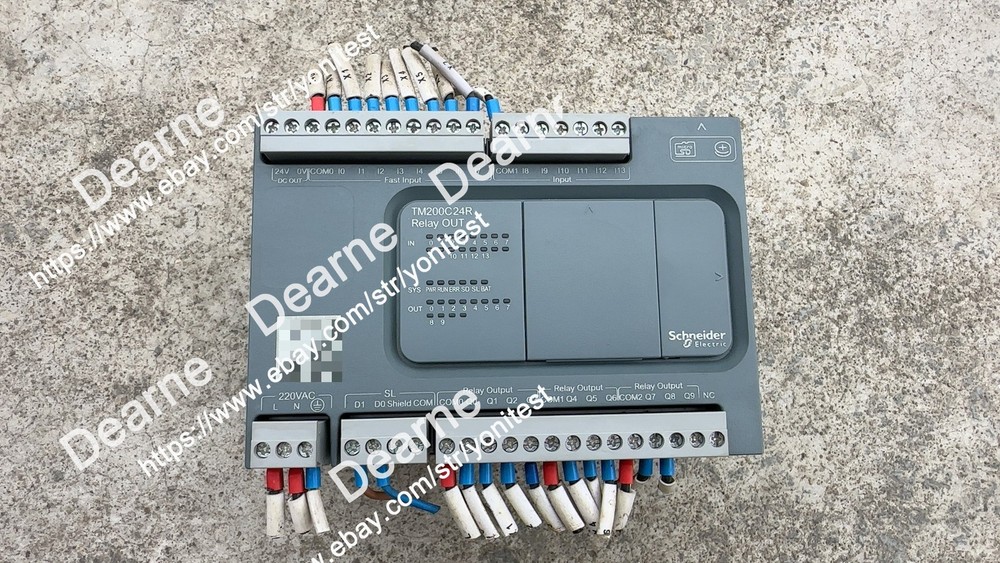 1PCS used Schneider TM200C24R PLC Programming Module