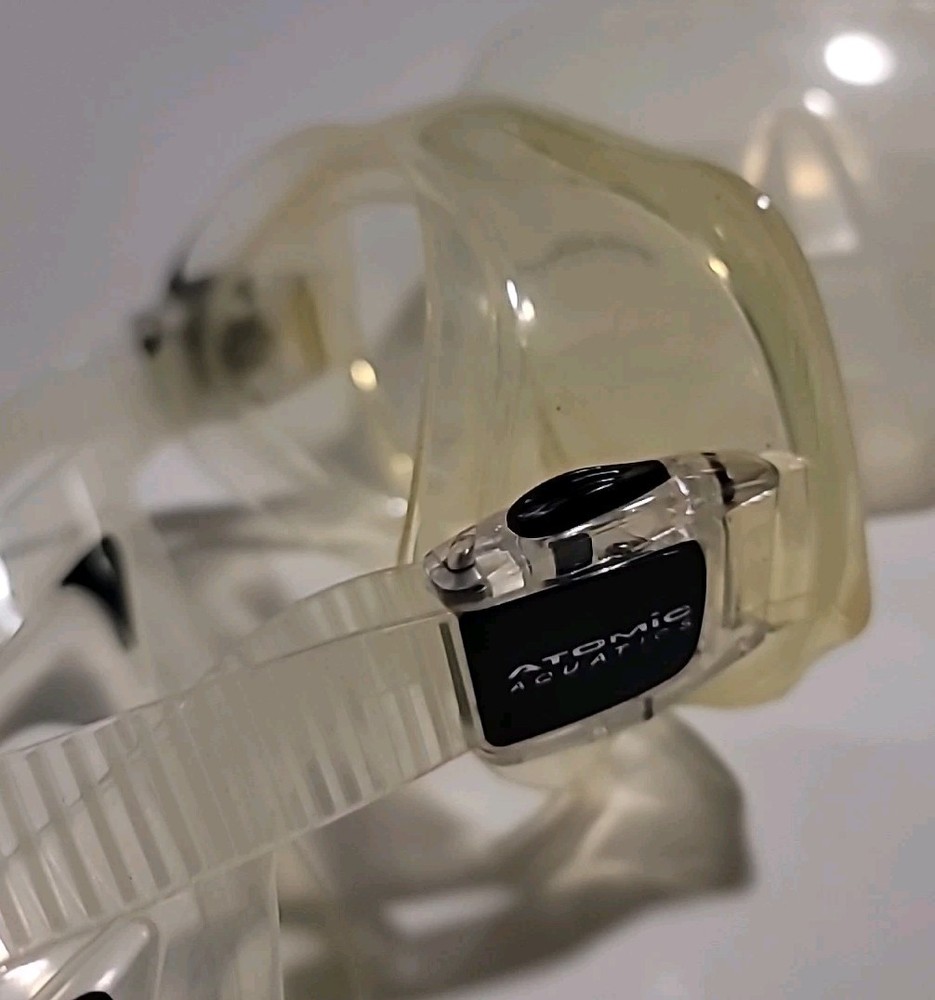 Atomic Aquatics Frameless 2 Dive Mask - Clear Standard With Case