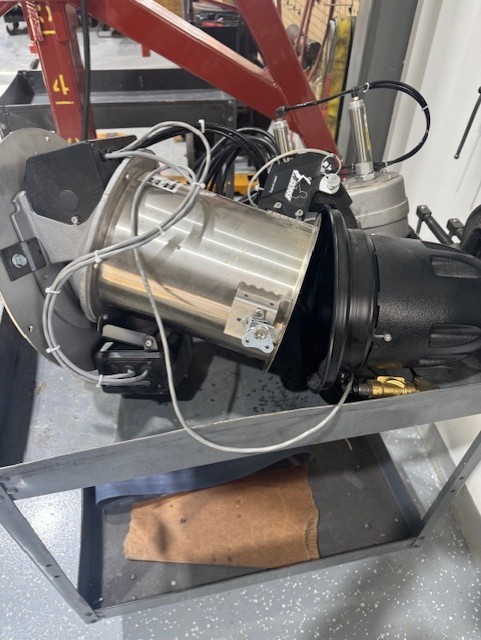 Conair Material Hopper With Vaccum Motor. Model 395526