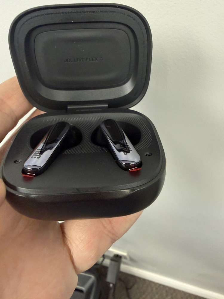 JBL Launch Live Flex 3