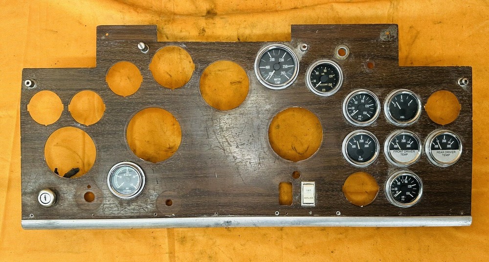 Peterbilt Instrumental Dash Panel