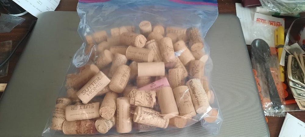 Used wine bottle corks