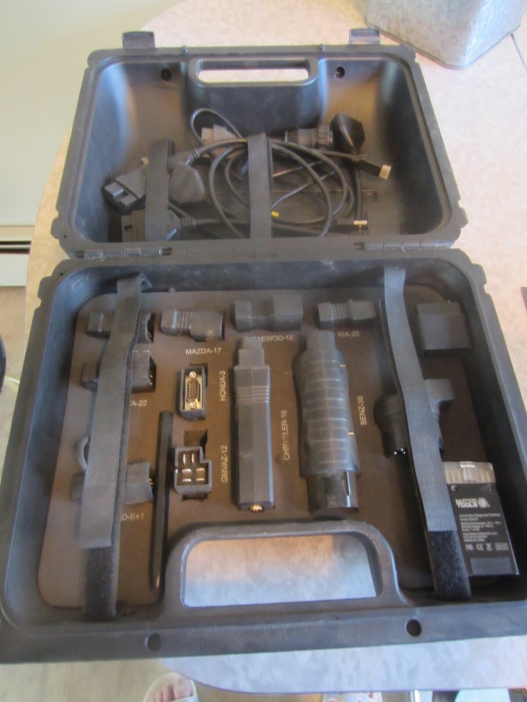 Pre-owned Matco Tools Adaptor Box Case and accessories ONLY