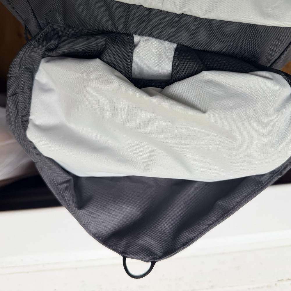 Arc’teryx Mantis 20 Backpack Gray Excellent Condition Lightly Used