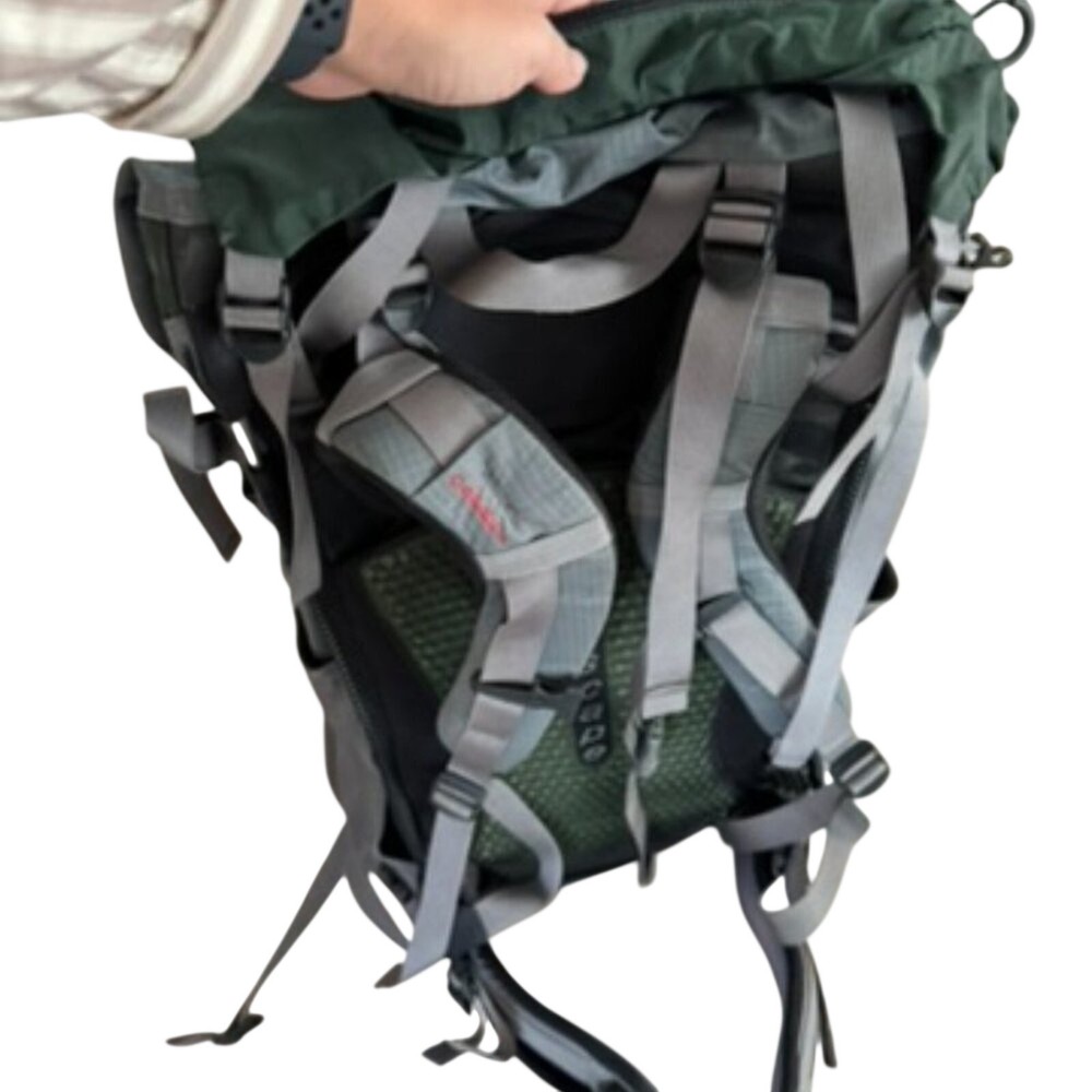 Osprey Backpack, Aether 60 in good condition! Men's S/M