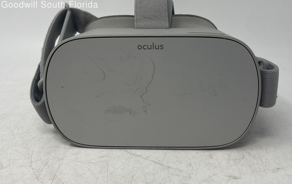 Oculus Gray Classic Adjustable Straps Virtual Reality Headset Not Tested