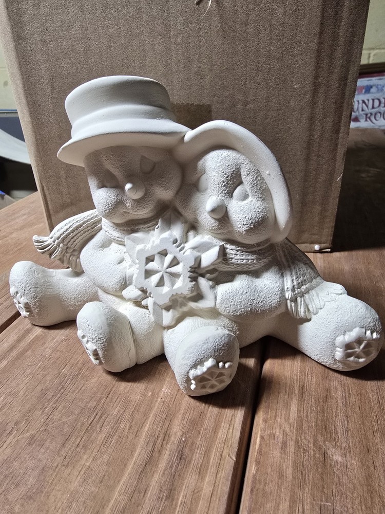 5"x7" Hugging Snow People Ceramic Bisque Ready To Paint