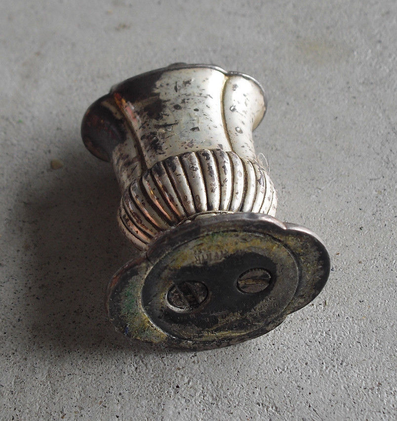 Vintage Ronson Mayfair Silverplate Table Lighter