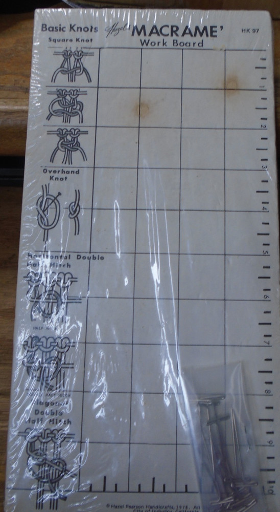 Macrame Work Board Hazel Pearson 6” x 12” Basic Knots 1978 Vintage Sealed