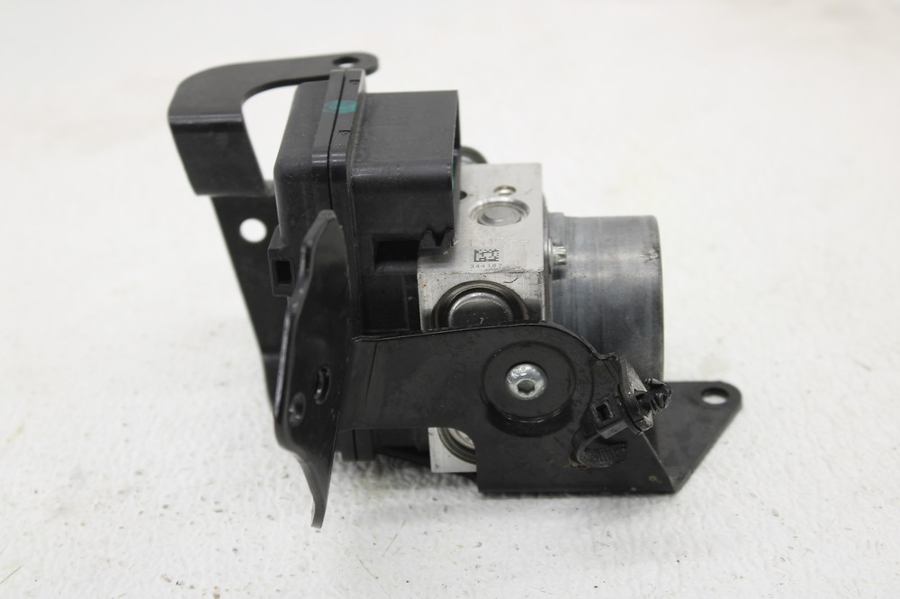 Harley Davidson 2018-2024 Softail 2016-2023 Sportster ABS Module