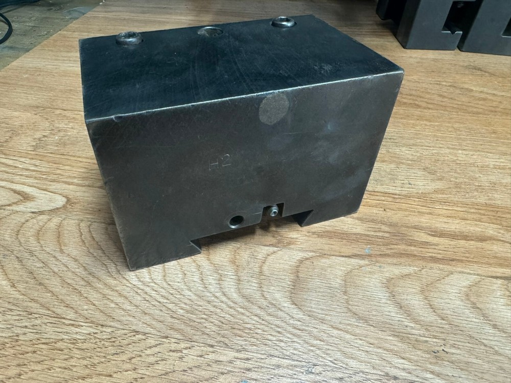 KDK QUICK CHANGE TOOL HOLDER 305 BORING BAR HOLDER