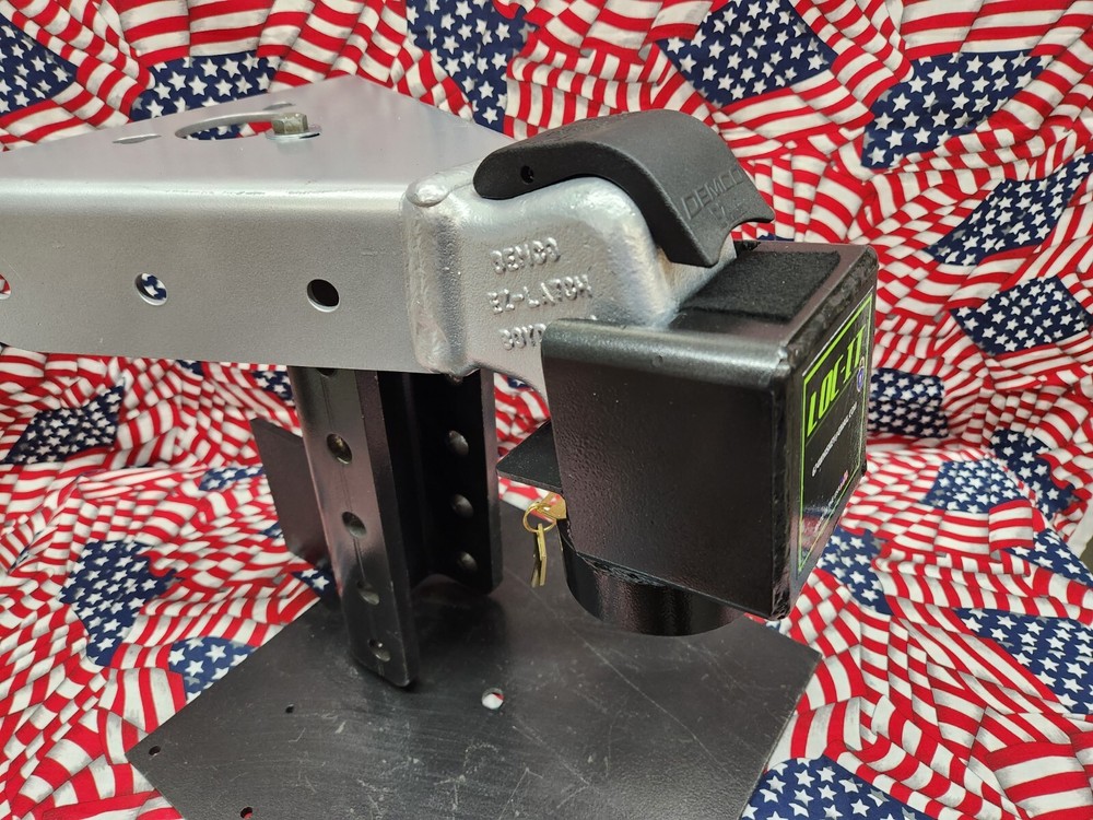 DEMCO STYLE EZ-LATCH COUPLER LOCK, FITS 2 " CAST COUPLERS ONLY