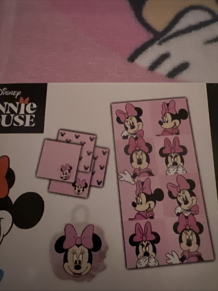Disney MINNIE MOUSE 6 Piece Bath Set