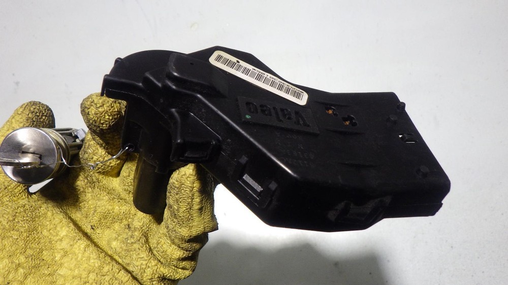 04 DODGE DURANGO Ignition W/Key