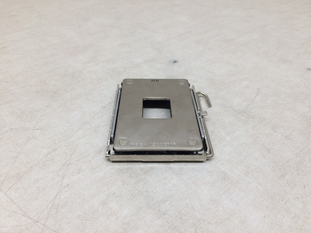 Foxconn LGA1366/1356 Retention Bracket, CPU Latch Mount