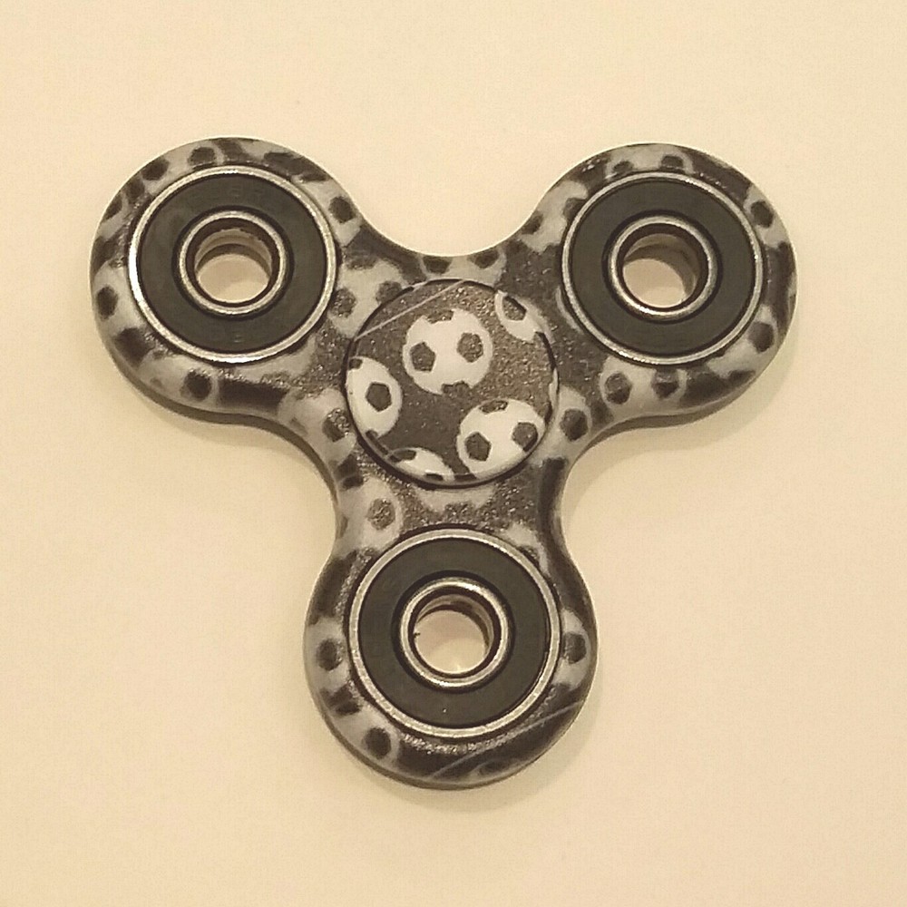 FIDGET SPINNERS - Assorted Designs!