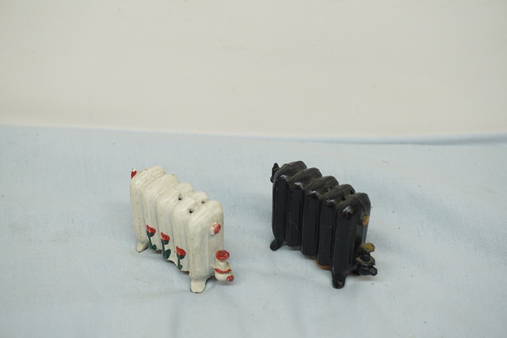 Salt & Pepper shakers-Vintage -Cast Metal Radiators with painted flowers