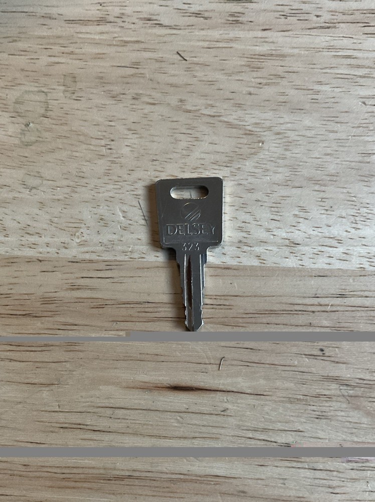 Delsey Key # 323