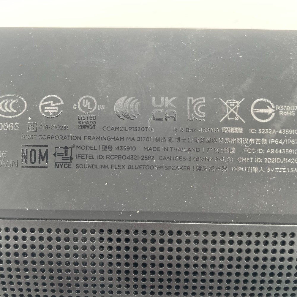 Bose SoundLink Flex Wireless Portable Bluetooth Speaker Black 435910