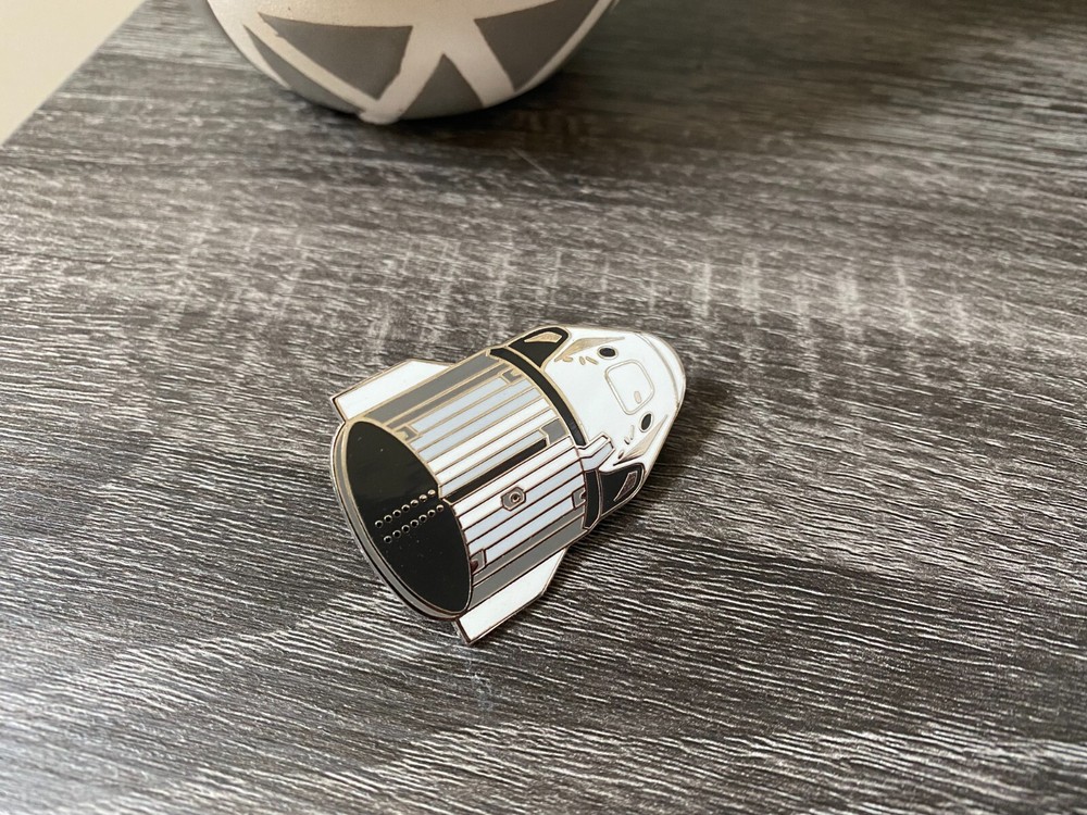 Crewed vehicle with Trunk Hard Enamel Pin