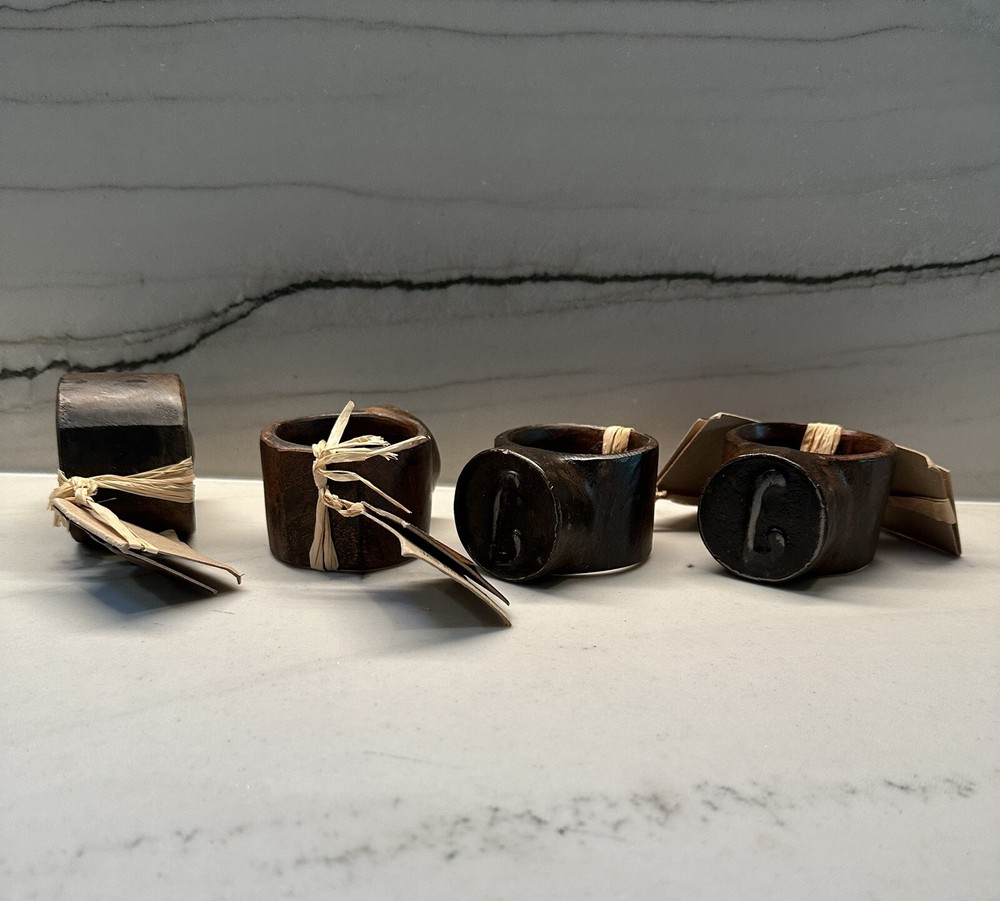 JAN BARBOGLIO   J Napkin Rings QTY.(4)