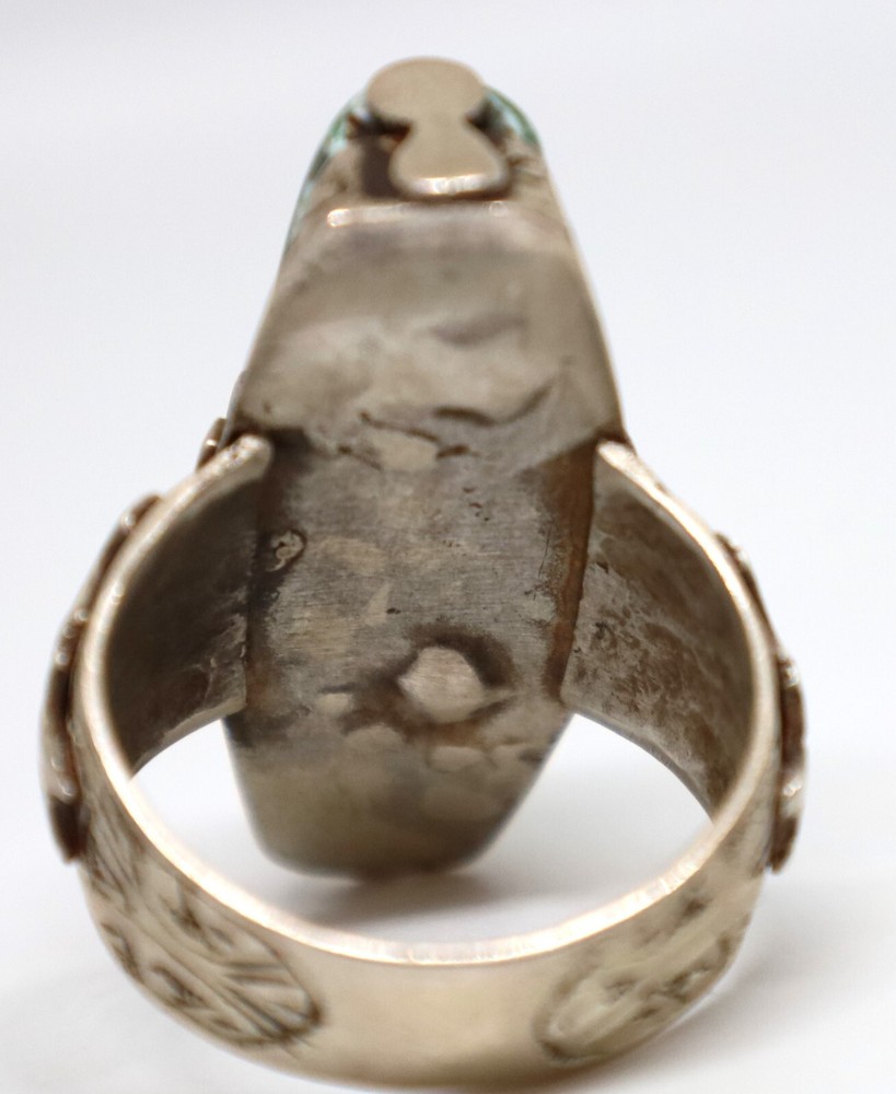 beautiful three eye chung dzib bead ring