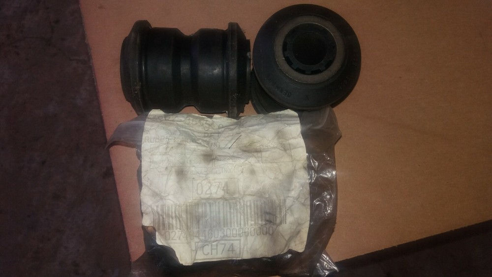 4 Rubber/Metal Spring Eye Bushes