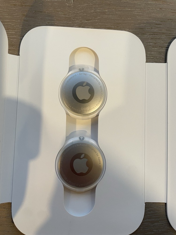 Apple AirTag Tracker 2-Pack- MX542AM/A A2187 1st Generation