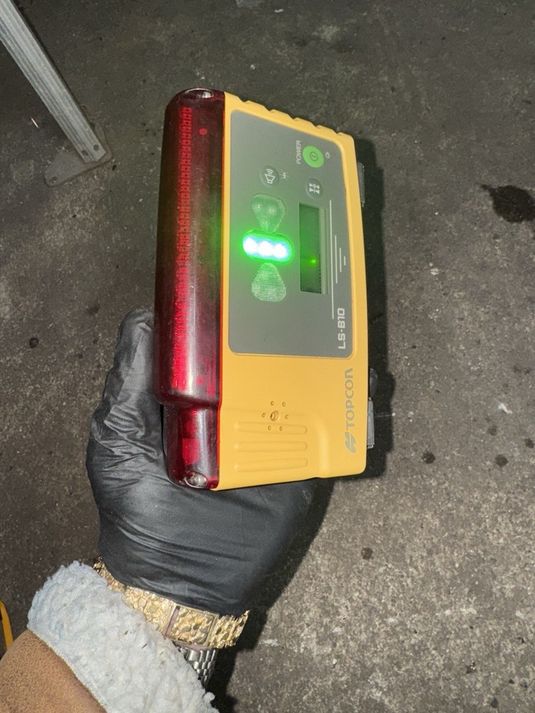 Topcon LS-B10 Magnetic Mount Laser Receiver