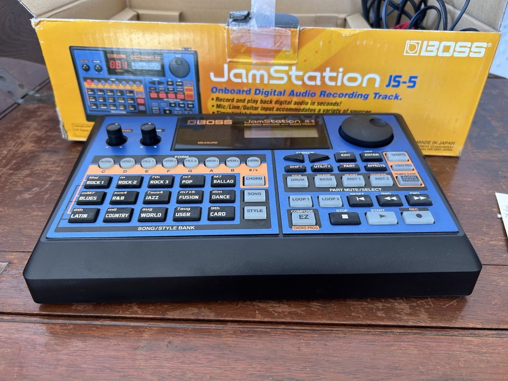 Boss JS-5 Jam Station Backing Machine w/ Power Supply & Manual - Original Box