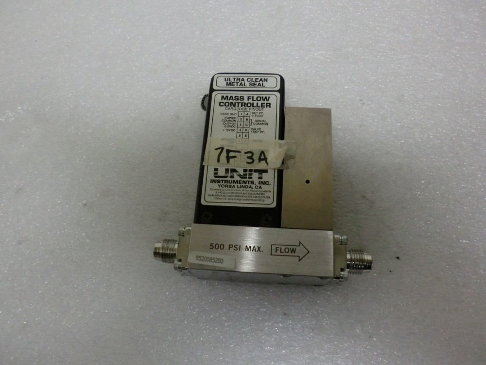 Unit Instruments Mass Flow Controller UFC-1260A