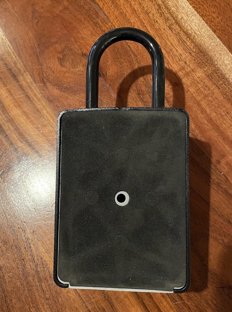 Puroma Lock Box, Resettable Combination Code, Portable Wall Mount, Grey Large