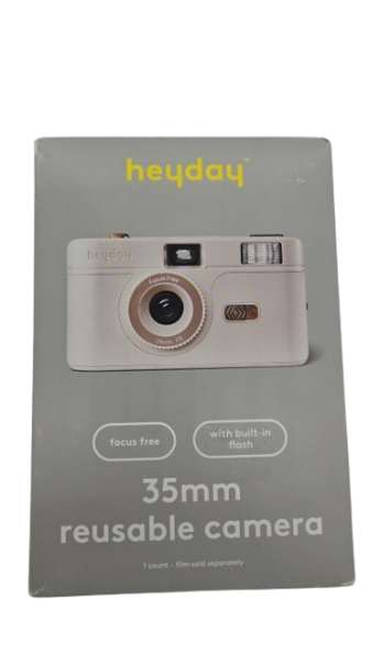 35MM Camera with Built-in Flash - heyday™ White