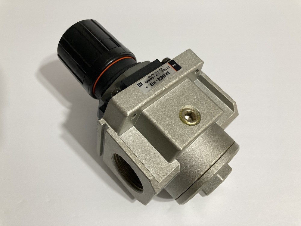 SMC NAR5000-N10 Pneumatic Regulator