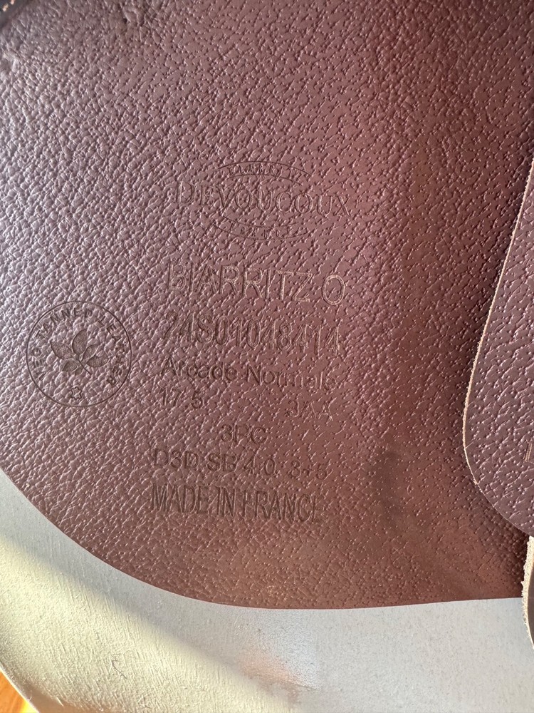 17.5" Devoucoux Biarritz O Saddle -2024 - 3AA - Full Buffalo