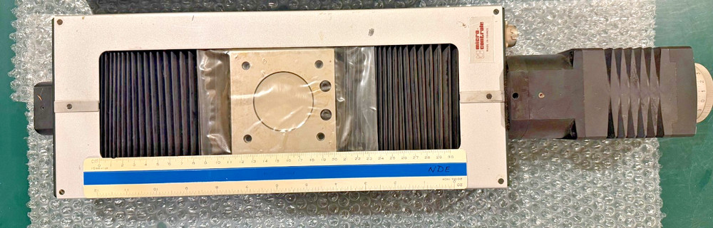 KLINGER SCIENTIFIC - MICROCONTROLLE - Three Large Linear Motion Stages