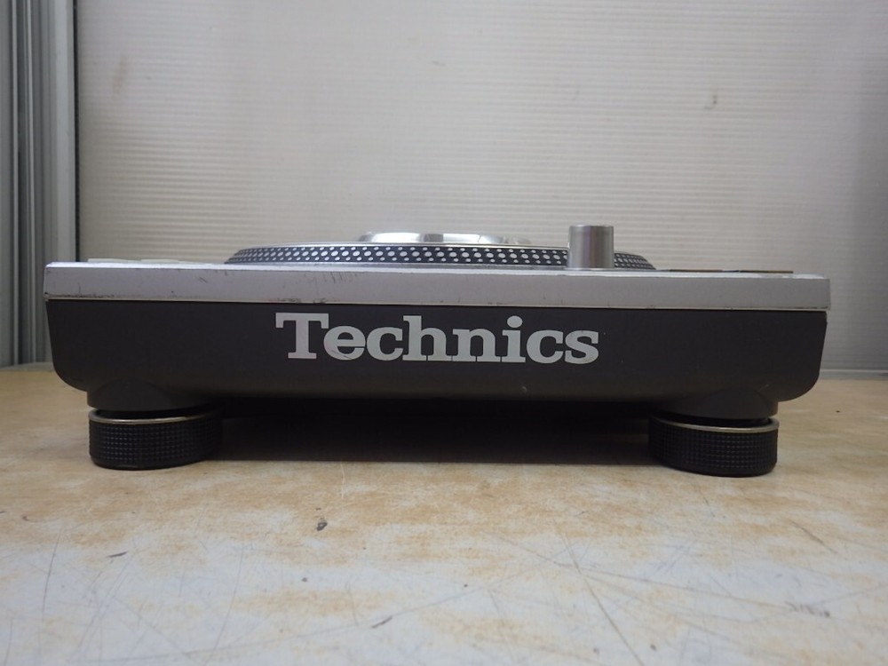 Technics SL-DZ1200 Silver Direct Drive DJ Turntable Player JP y3335