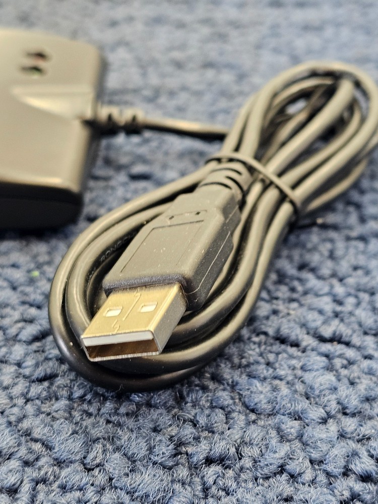 IOGEAR GSR202 USB Common Access Card Reader For Use With CAC Software - Black