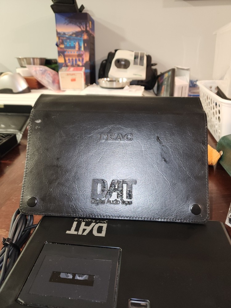 grabadora DAT portátil Teac DA-P20