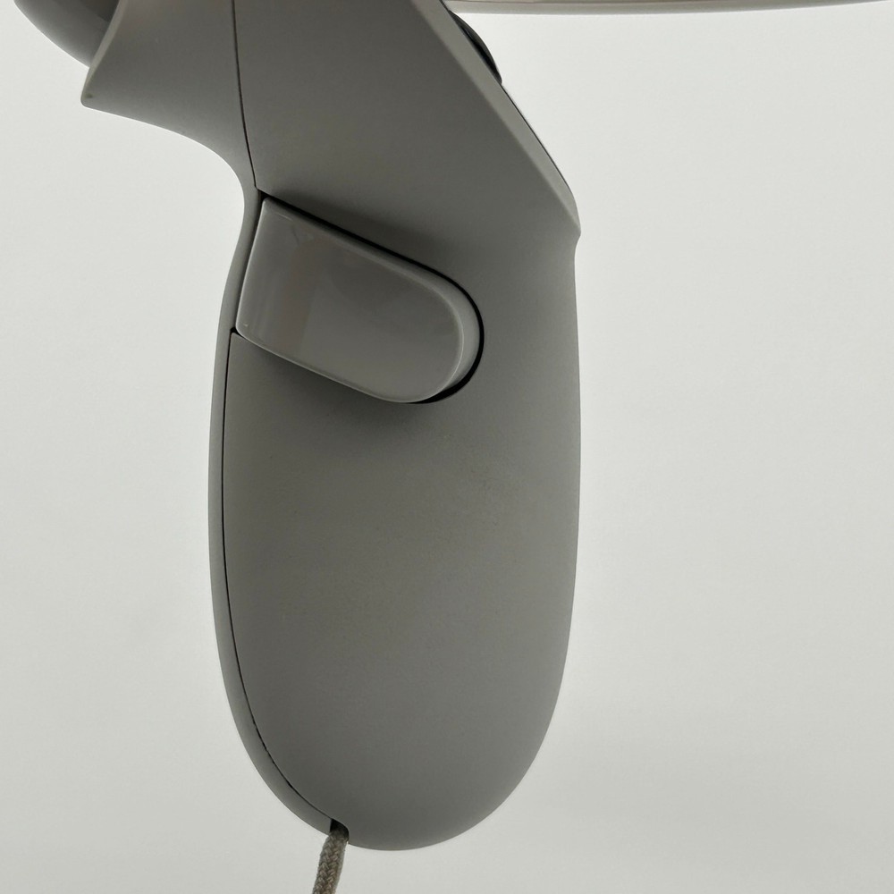 Meta Oculus Quest 2 VR Right Touch Controller OEM Tested Genuine