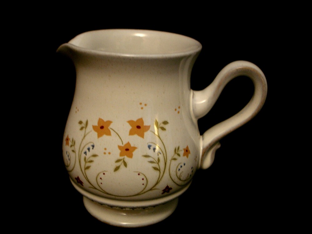 Avignon by Denby CREAMER 4 1/4"