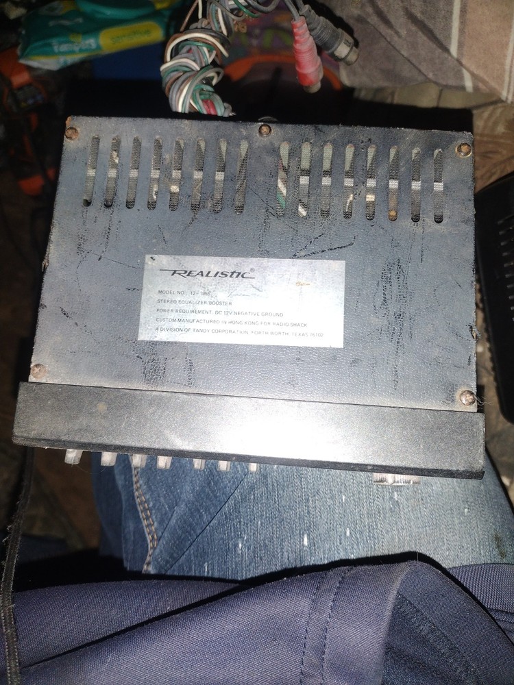 This Is A Realistic 40 Watt 7 Band Equalizer