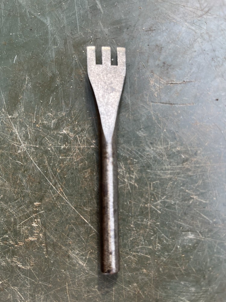 Vintage 3 Prong Leather Craft Thonging Chisel