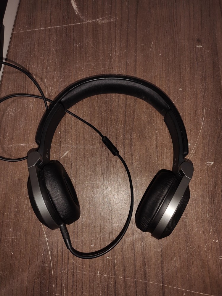 JBL E30 Synchros Headphones On-Ear - Black (TESTED)