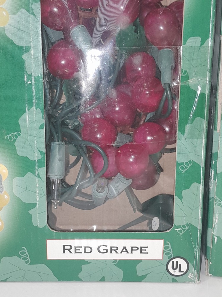 Red Grape Lighted Cluster String Lights 5 Clusters 35 Lights/Box (2 Open Boxes)
