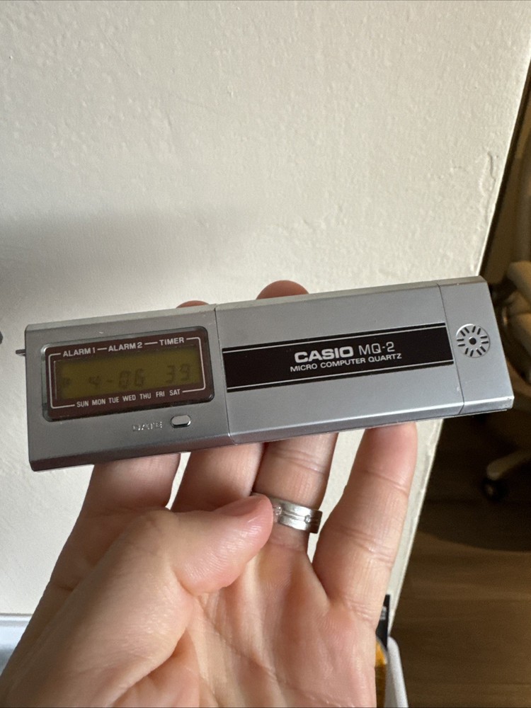 Vintage Casio MQ-2 Micro Computer & Calculator Quartz Alarm Clock