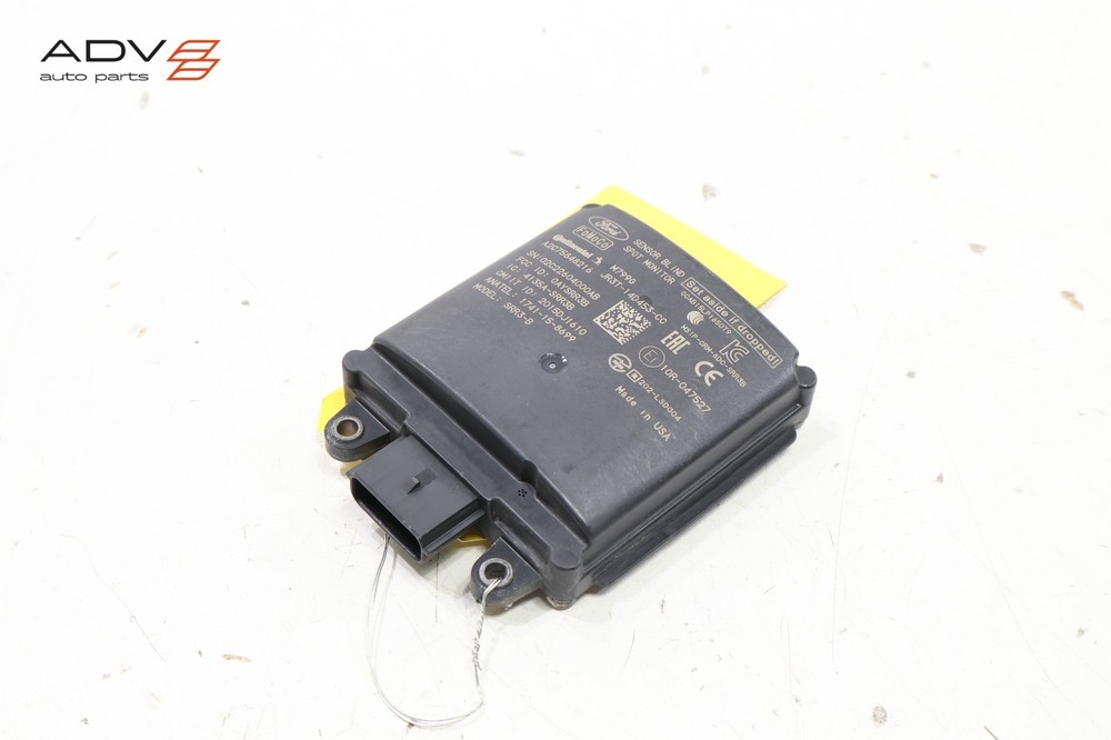 2018 - 2023 FORD MUSTANG REAR LEFT SIDE BLIND SPOT RADAR SENSOR MODULE OEM
