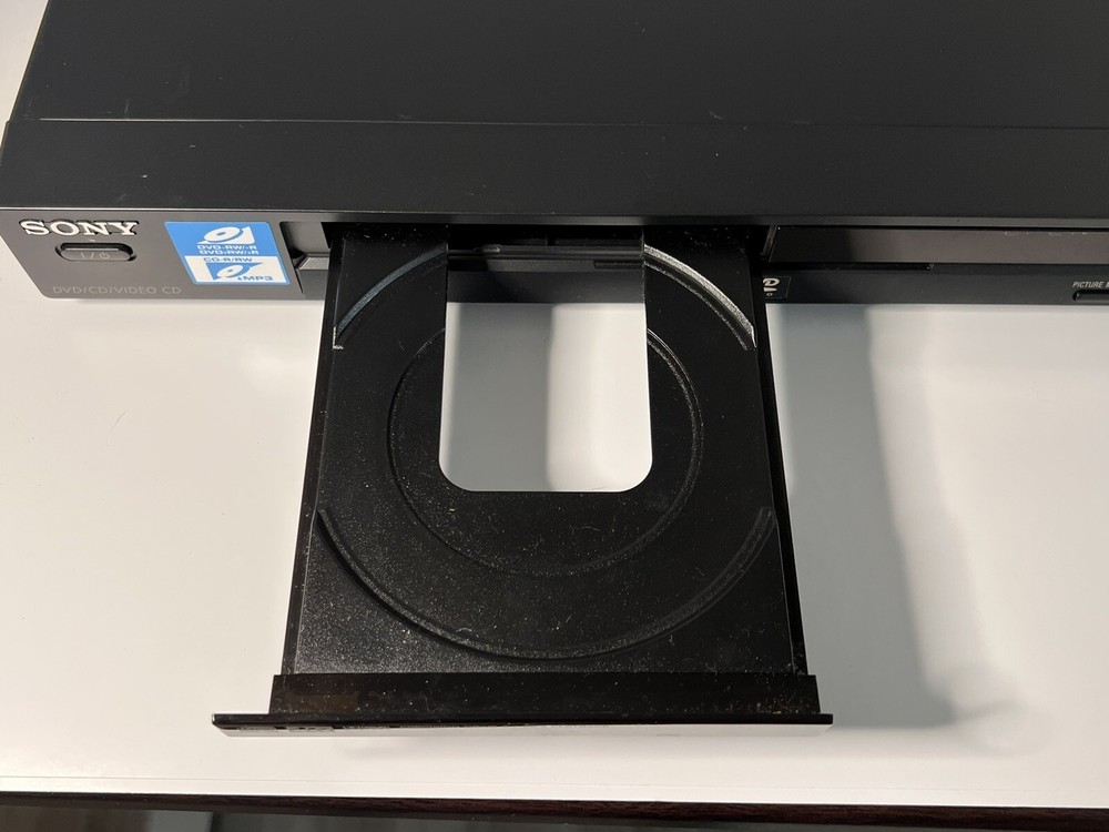 sony dvd/cd/video cd player