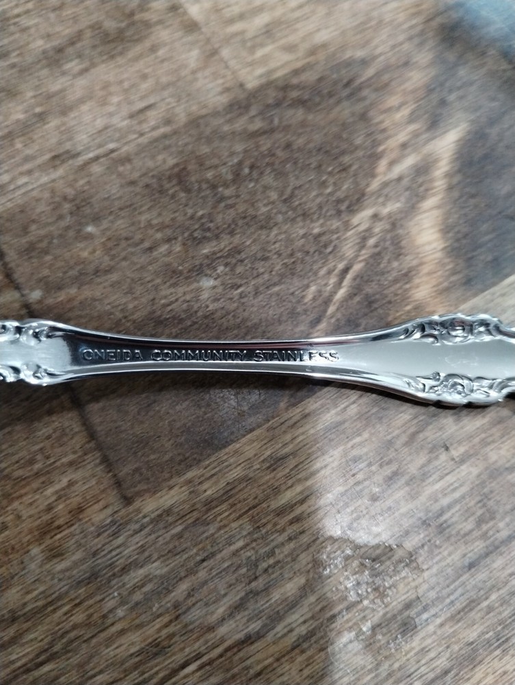 4 Oneida Brahms Serrated Fruit Spoons/Grapefruit Stainless Flatware Community