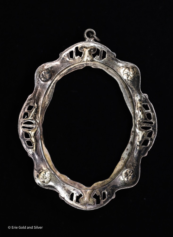 Uncas Sterling Silver Floral Oval Pendant Setting